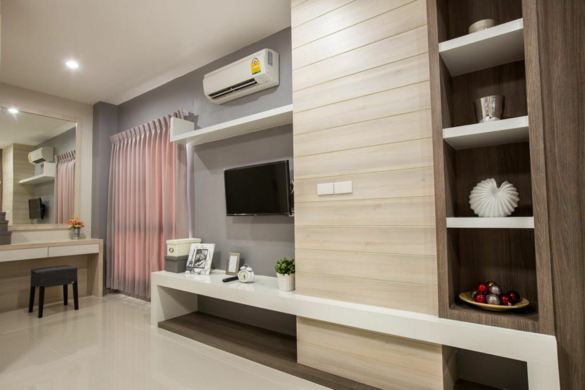 Central Place Serviced Apartment Angsila Çonburi Dış mekan fotoğraf