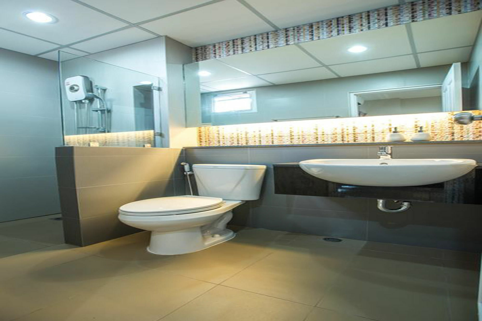 Central Place Serviced Apartment Angsila Çonburi Dış mekan fotoğraf