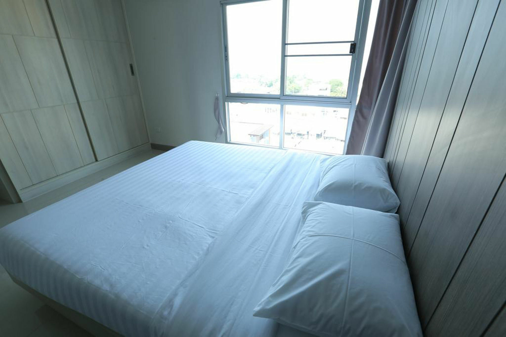 Central Place Serviced Apartment Angsila Çonburi Dış mekan fotoğraf